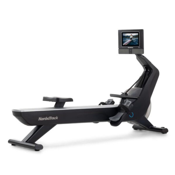 ntrw15123-int_studio_tae_fortenberry36795 Roeitrainer - NordicTrack RW700