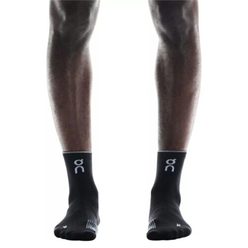 49b1f60c5515383622df9717b6132f6f54972832_2UF10050106_1 On Performance Run Sock Mid Unisex