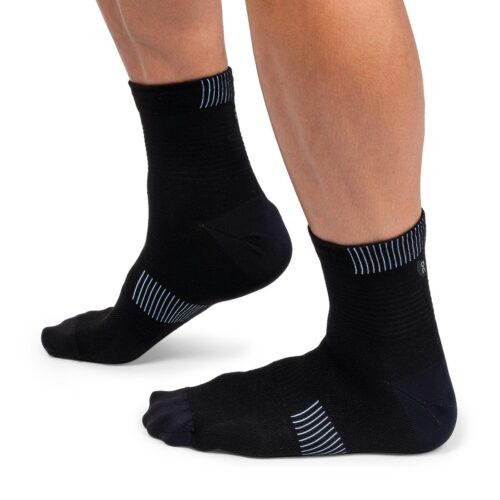 a6b111a6a7a4de6bd1a1ea009db1fedd4a71db24_356.00868_1 On Ultralight Sock Mid Heren