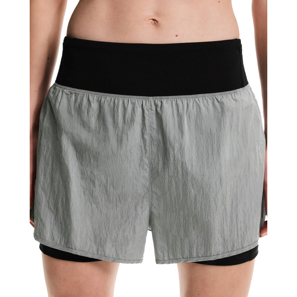 On Performance Volt Short Dames