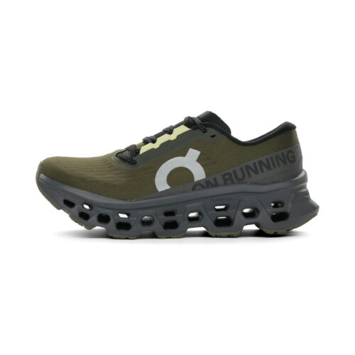 e0872c874d18ff7aa7c361222dd56cd5bb614238_3MG10050656_0 On Cloudmonster 3 Heren