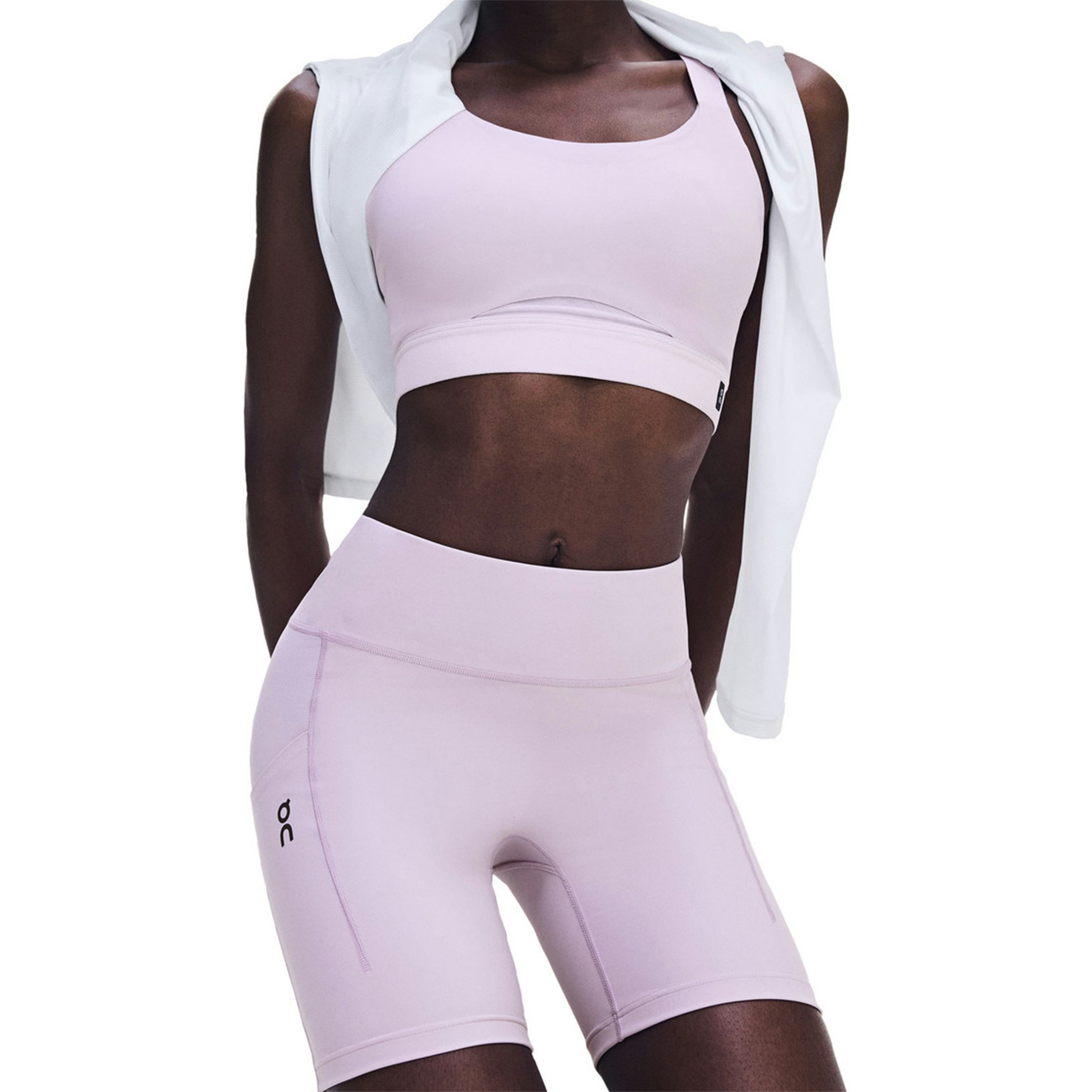 427ca04ab63035054f17e96e4c264155d3f8fb7f_1WF30214944_1 On Performance Short Tights Dames